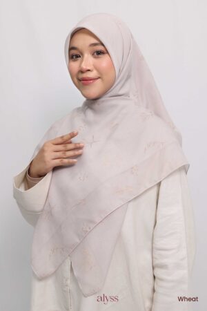 Alternative view of Ruhi - Wheat