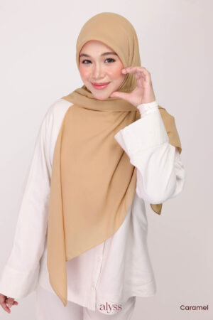 Alternative view of Suri - Caramel