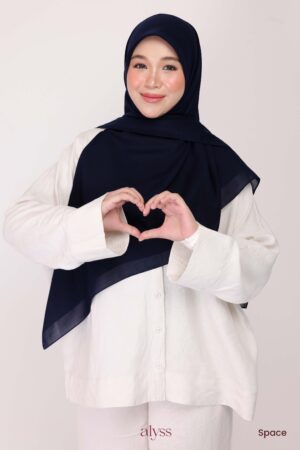 Alternative view of Suri - Space