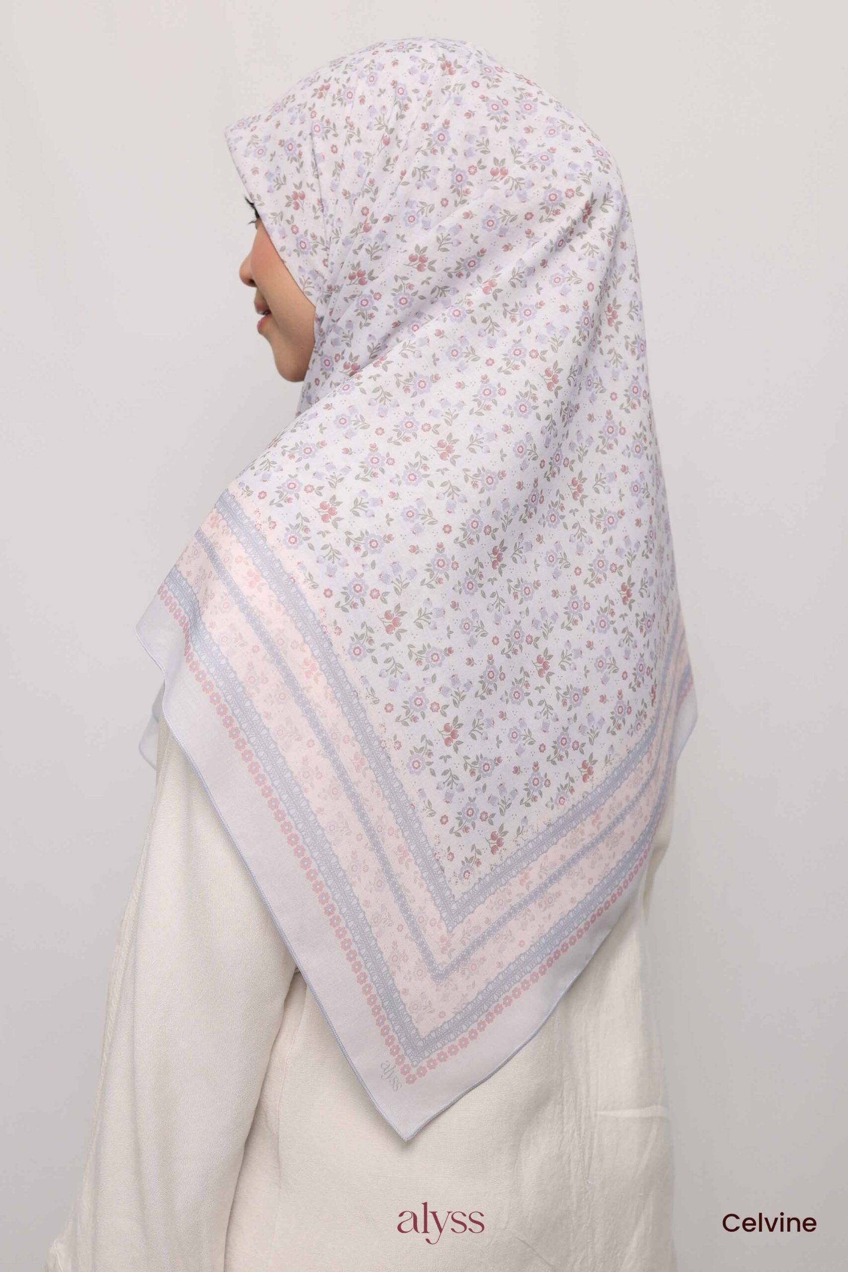 Vintage III - Celvine - Image 3