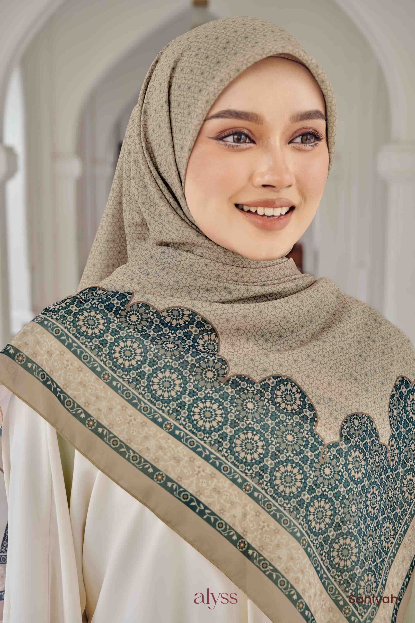 Bestseller - Saniyah - Image 3