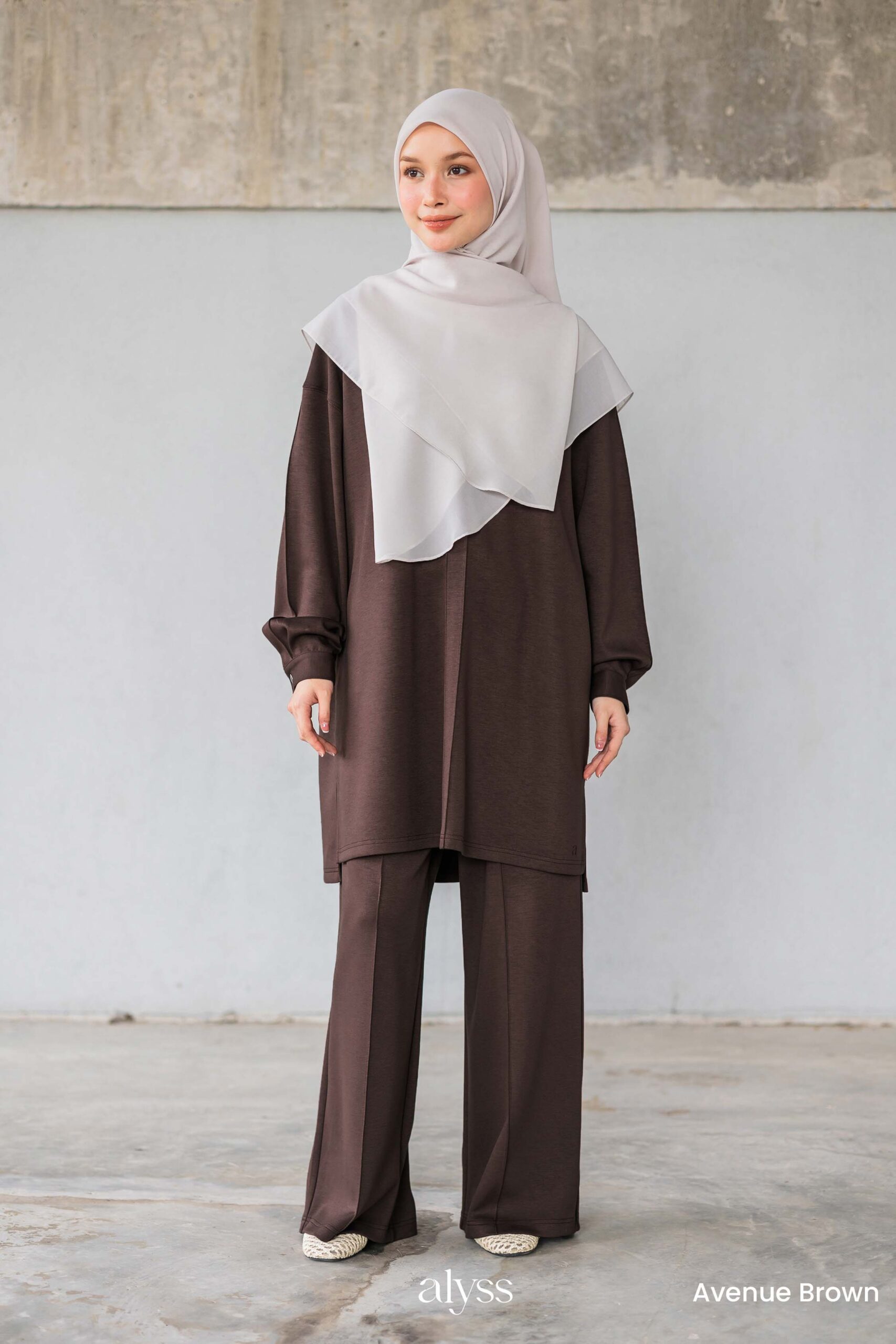 Sofie - Avenue Brown