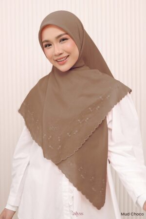 Alternative view of Lebaran- Mud Choco