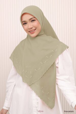 Alternative view of Lebaran- Porcelain