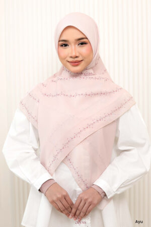 Alternative view of Puspa - Ayu