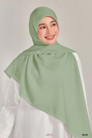 Alternative view of Suri - Basil