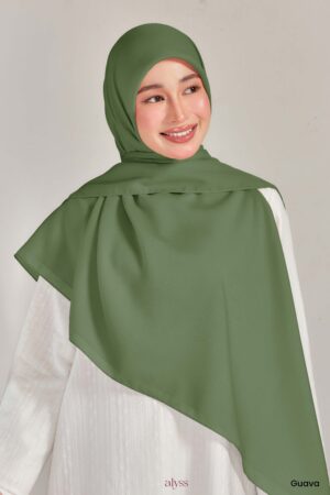 Alternative view of Suri - Guava