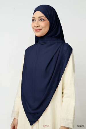 Alternative view of Aria - Nilam