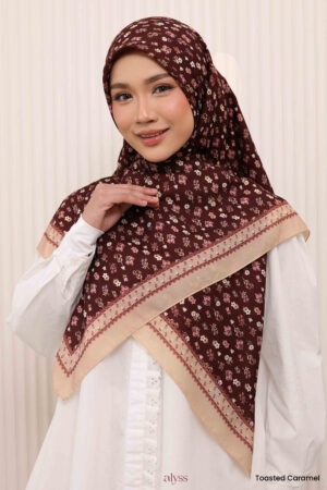 Alternative view of Raya- Toasted Caramel