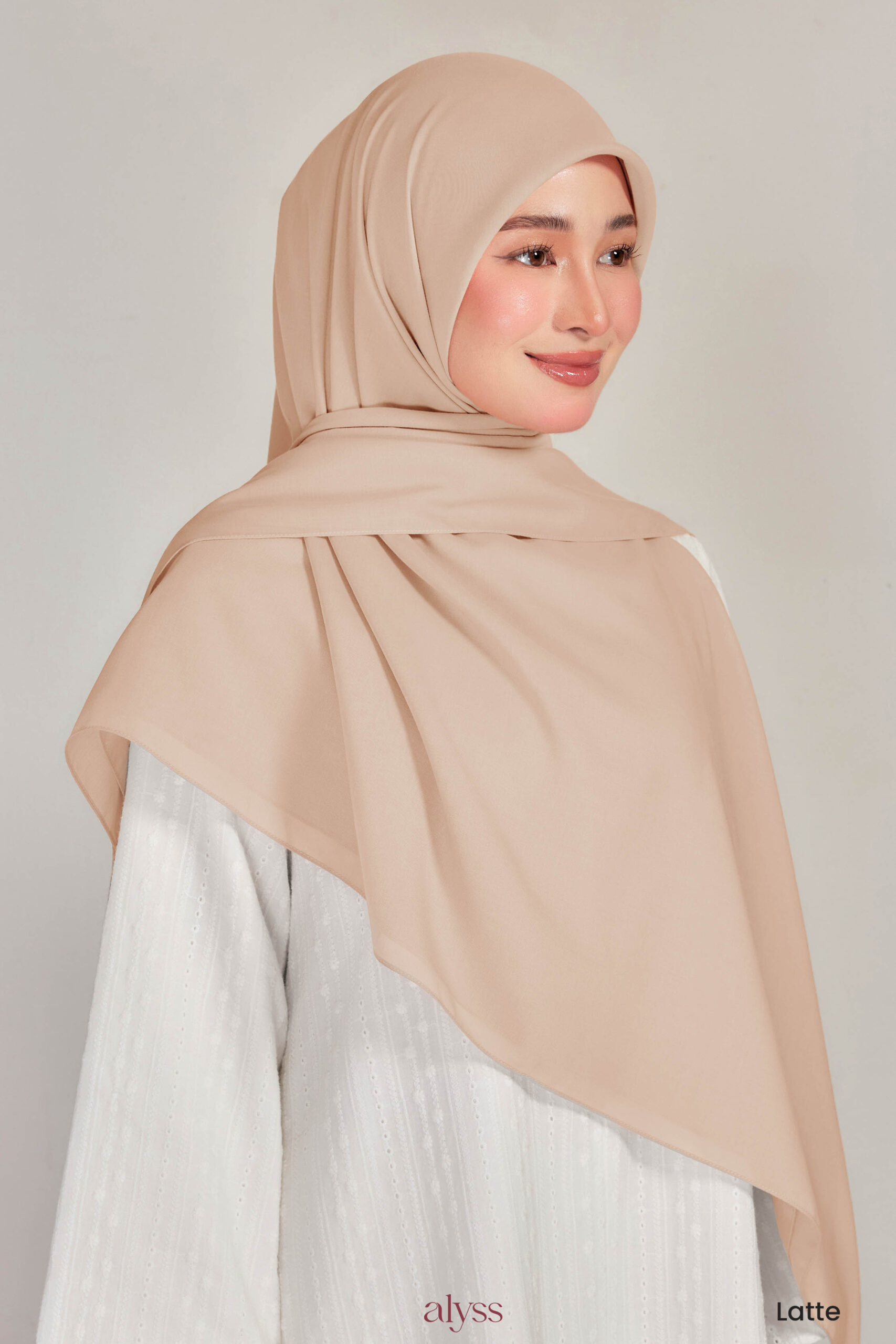 Suri - Latte - Image 3
