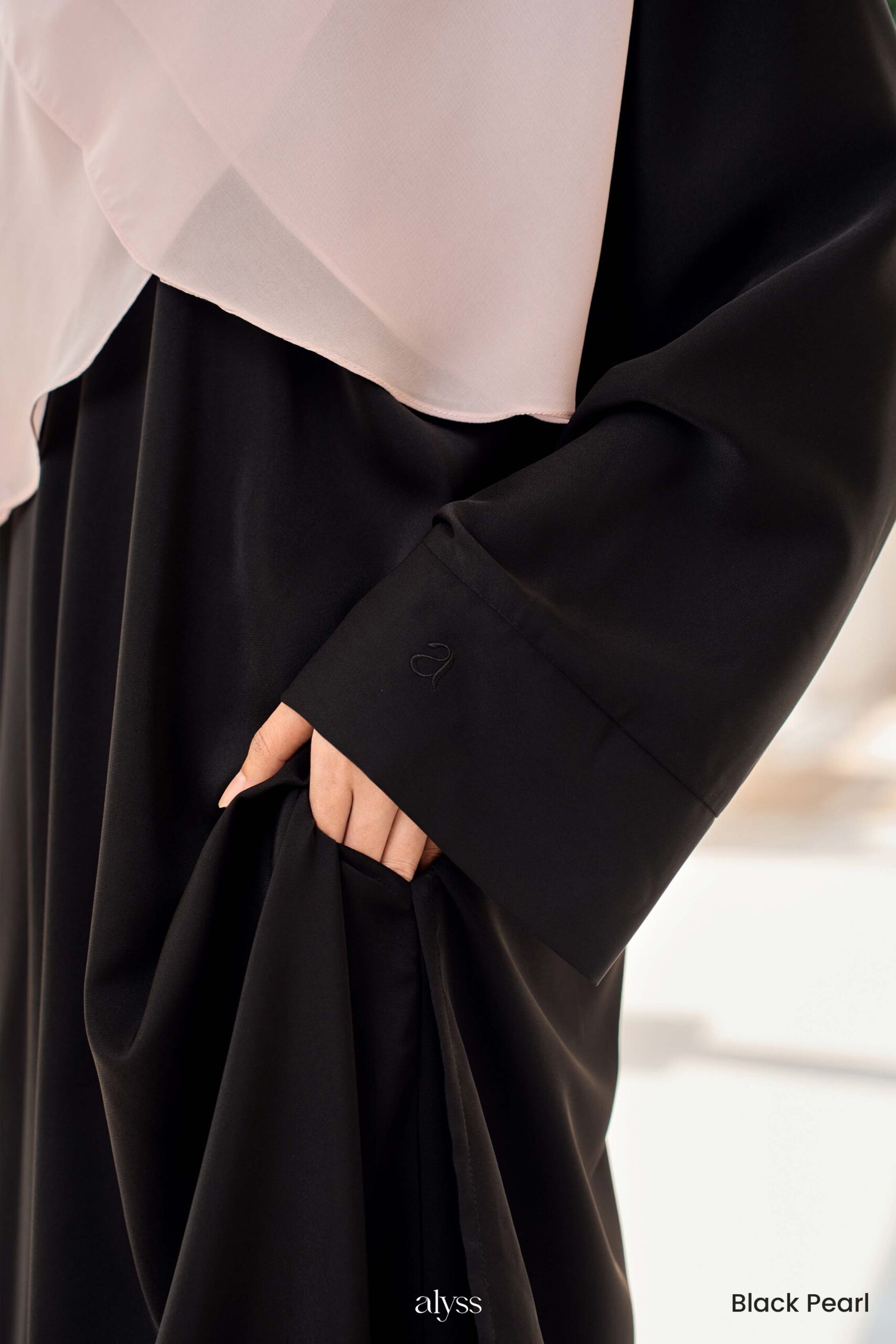 Sakena - Black Pearl - Image 4