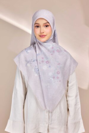 Rhea- Dreamy Lilac