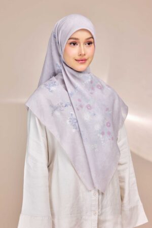 Rhea- Dreamy Lilac - Image 3