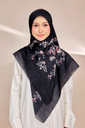 Rhea- Moon Black